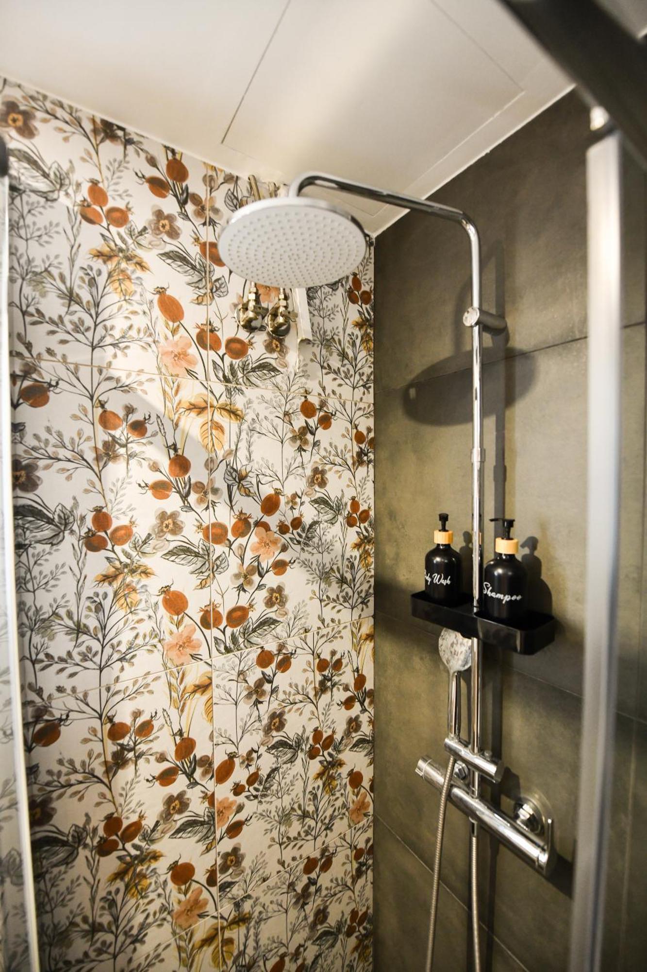 Appartamento Comfy Dots Larissa Esterno foto